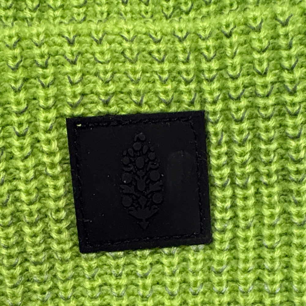 Free People Green Knit Beanie Brand New - Picture 3 of 6
